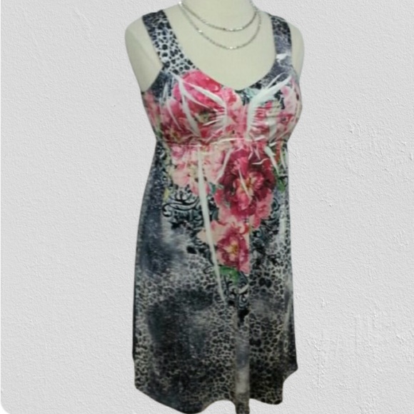 Kiara Dresses & Skirts - KIARA Floral Swing Dress. NWOT